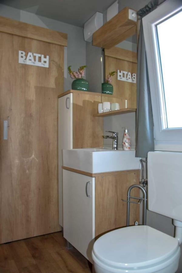 Mobile Home Laura Тисно Екстер'єр фото